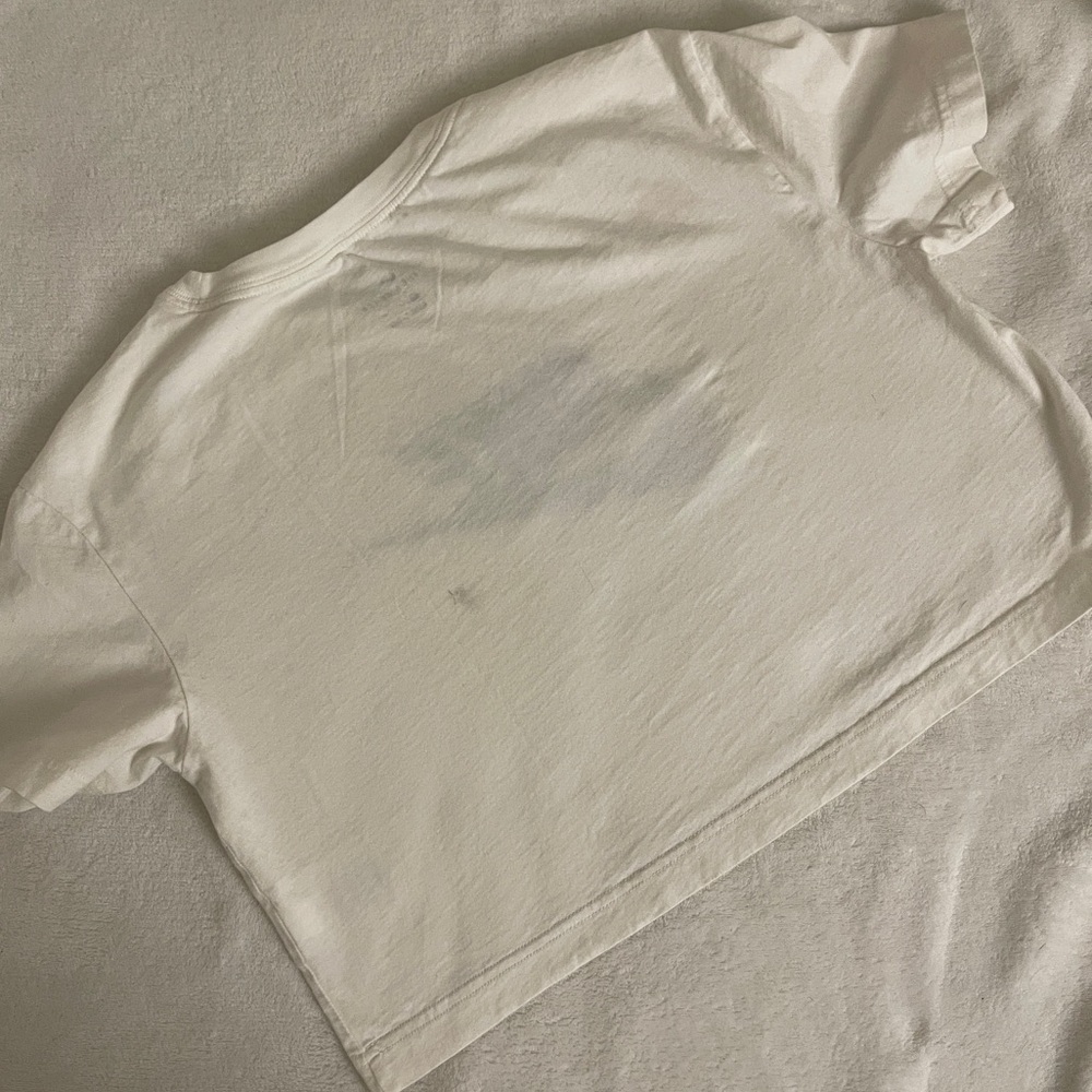 Nike Cropped T-Shirt - Picture 2 of 4